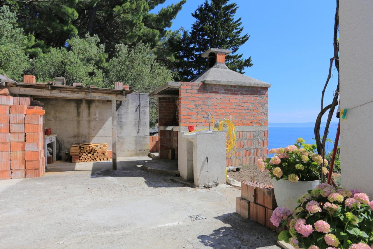 Apartments With A Parking Space Brela, Makarska - 6043 Exterior photo